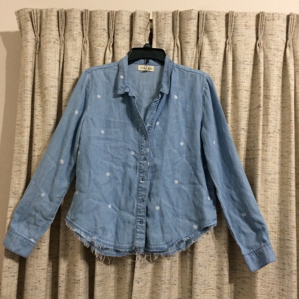 Cloth & Stone Polka Dot Frayed Hem Button Blouse